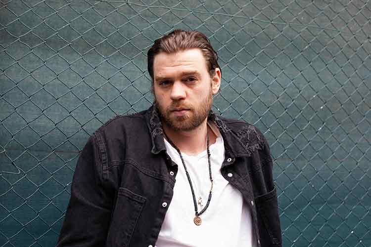 Louis Stotesbery'i 'Okyanuslarda'