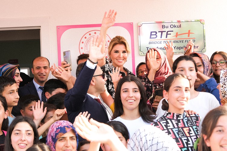 Çocuklar Gülsün Diye Derneği'nin 53. anaokulu açıldı