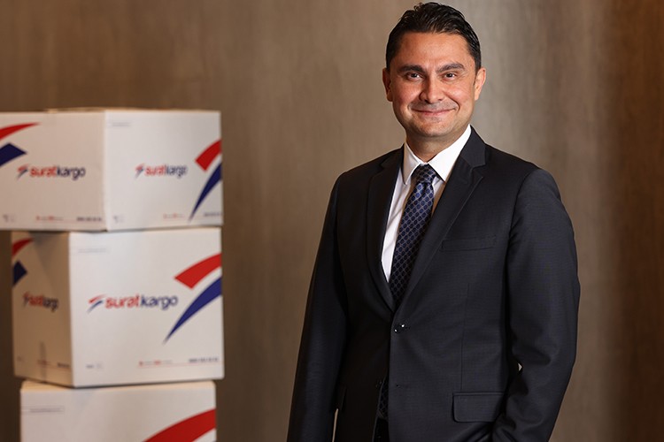 Sürat Kargo, Efsane Kasım'da günlük 900 bin gönderi ile rekor kırdı