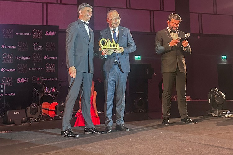 Hediye Güral Gür ve NG Phaselis Bay'e iki prestijli ödül