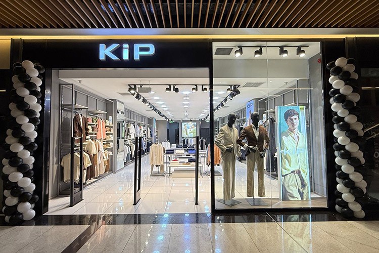 KİP Azerbaycan'daki 3. mağazasını Gence'de açtı