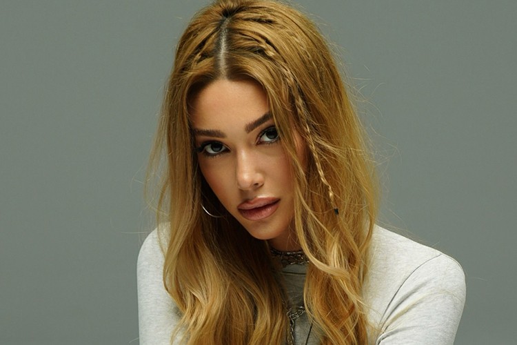 Edda Dora'nın yeni şarkısı müzikseverlerle buluştu