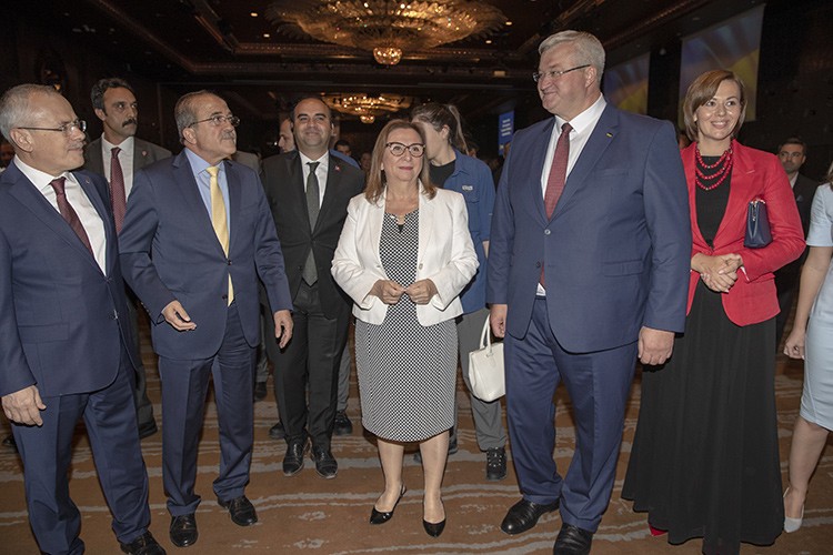 "Hedef 20 milyar dolar"