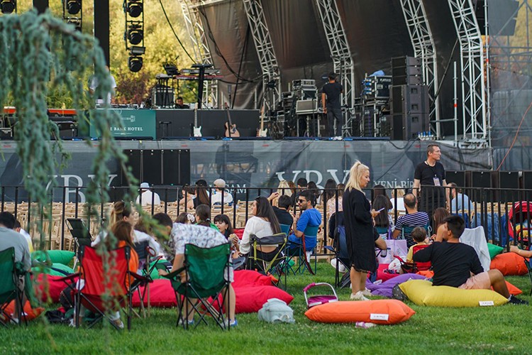 YBY Woods Haziran'da Yıldızlar Geçidine Sahne Olacak