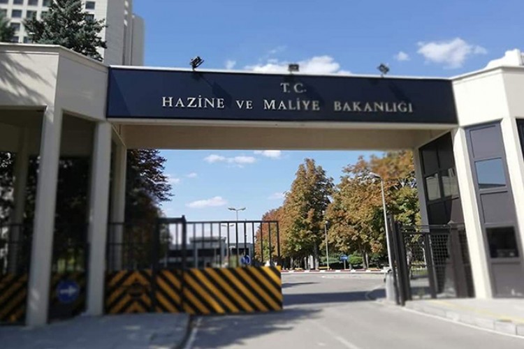 Hazine iki ihalede yaklaşık 22,7 milyar lira borçlandı
