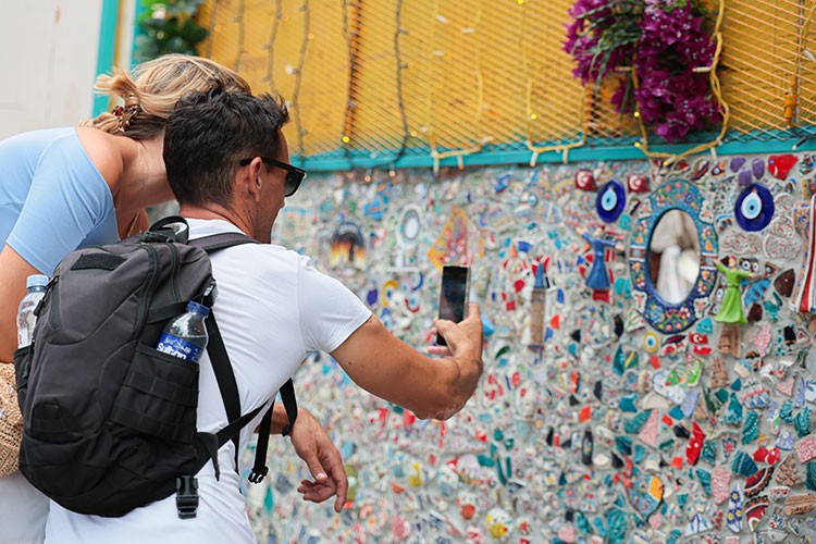 Sultanahmet'te sanata çıkan otopark