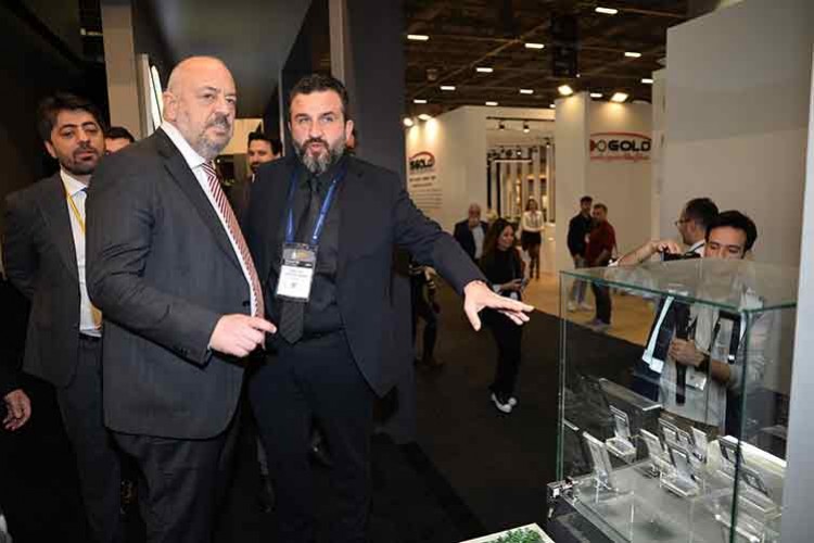 Hedef dünyanın en iyi fuarı…