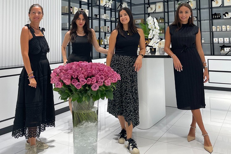 Kozmetiğe olan ilgi artıyor