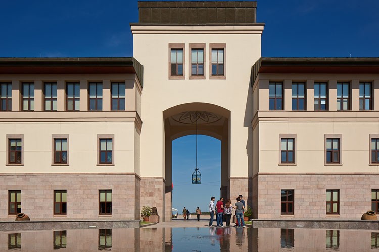 Koç Üniversitesi, Avrupa'daki İşletme Okulları Etki Sistemi'nde Türkiye'den Yer Almaya Hak Kazanan İlk Okul Oldu