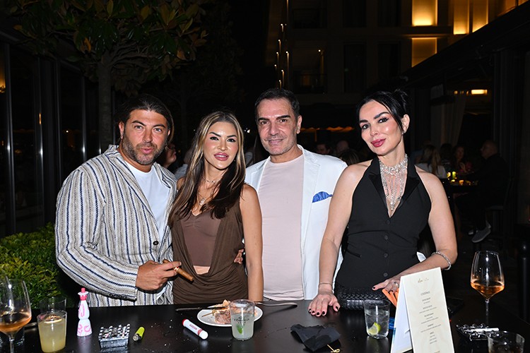 Ünlü simalar, Olea 'Merhaba Yaz' partisinde buluştu