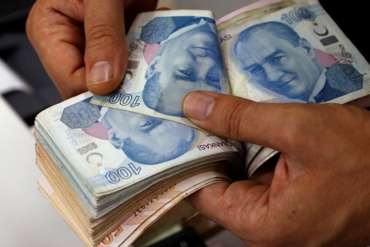 Gözler memur ve emekli zammında