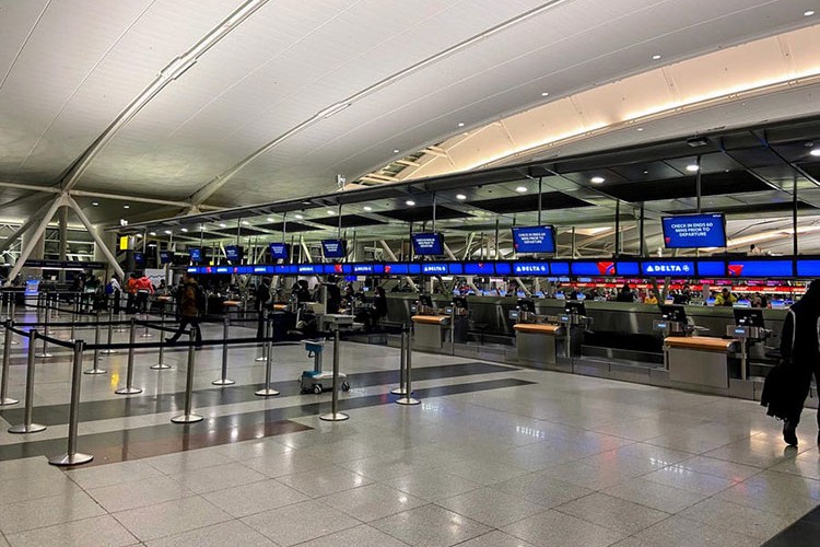 ABD'de hava yolcusu % 89 azaldı