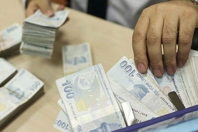 Kredi borcu olan yaşadı