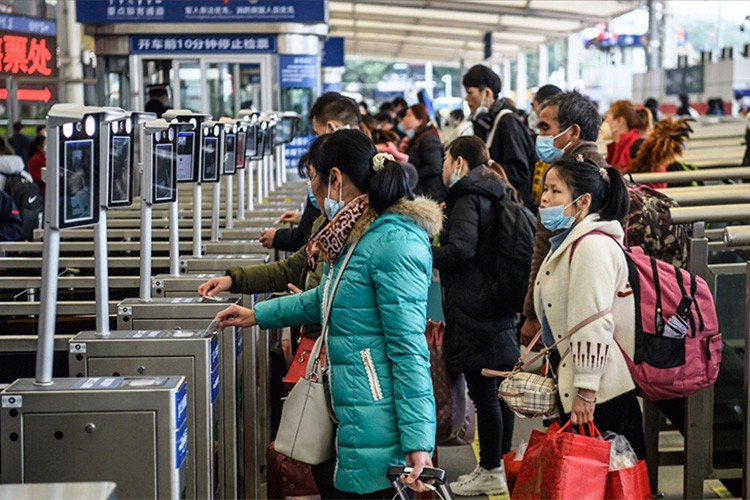 Çin'de Bahar Bayramı'nda 9,02 milyar seyahat yapıldı