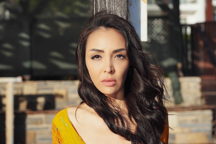 Sevgilisiyle aynı klipte oynadı