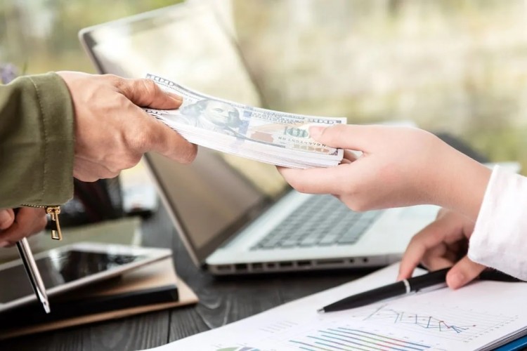 Açık 2,29 milyar dolar azaldı