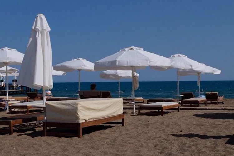 "Normalleşme" döneminde 17 milyon kişi seyahat etti