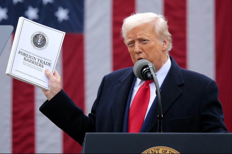 25 eyalet, tarifeleri nedeniyle Trump yönetimine dava açtı