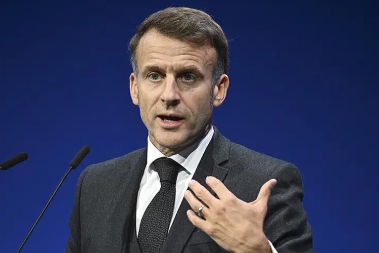 Macron yüksek mahkeme karırını yorumladı