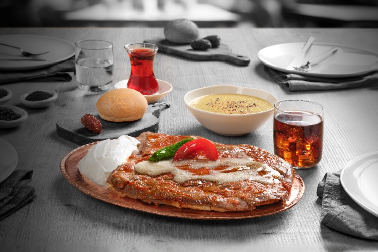 Ramazan ayında sofralar HD İskender'de kuruluyor