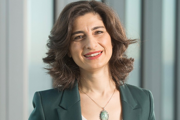 'Beyaz yakalıların en büyük motivasyonu başarılı hissetmek'