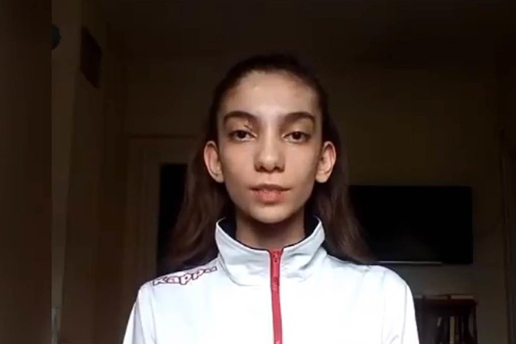 Taekwondo takımı evde çalışıyor