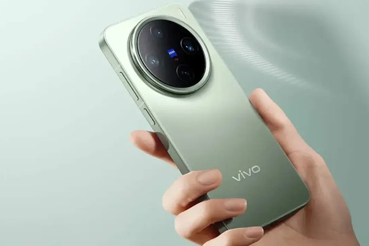 vivo X300 Pro mini dev bataryayla geliyor