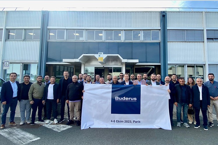 Buderus, iş ortaklarını bu yıl Paris'te ağırladı