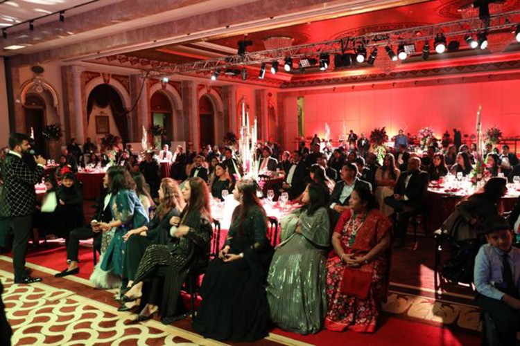 Hint düğünleri sıraya girdi