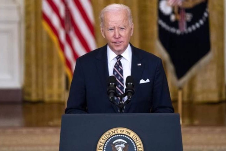 Enflasyonun artmasından Putin'i sorumlu tuttu