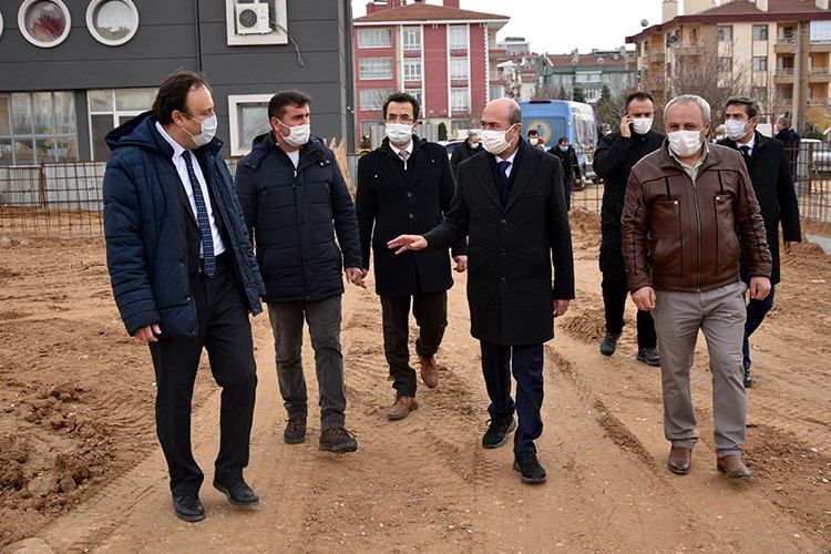 Selçuklu 'da pazarlar modernleşiyor