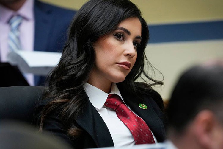 Powell'ın soruşturulması için Adalet Bakanlığına başvuru