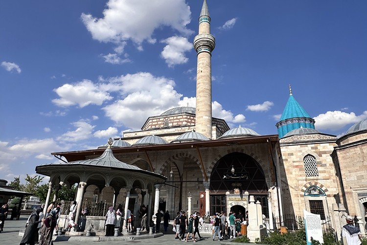 Mevlana Müzesi 1 milyon 442 bin 502 ziyaretçiyi ağırladı