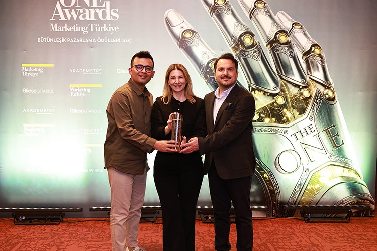 Karayolunda üst üste beşinci itibar