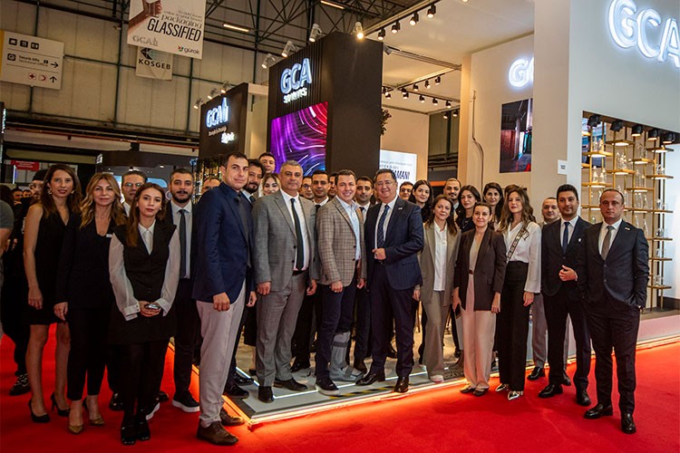 Ödüllü tasarımlarını ve yenilikçi çözümlerini sergiledi