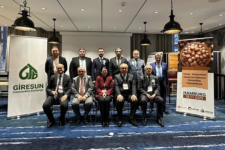Fındık sanayicileri Alman ve İtalyan meslektaşlarıyla buluştu