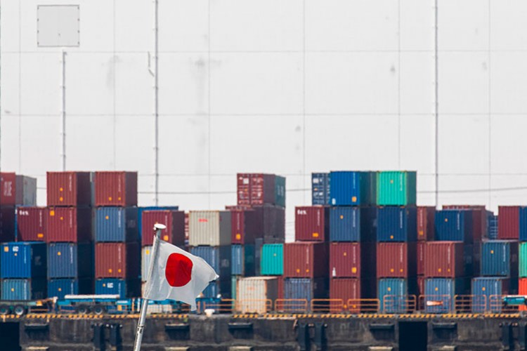 Japonya'da ihracat düşmeyi devam ediyor