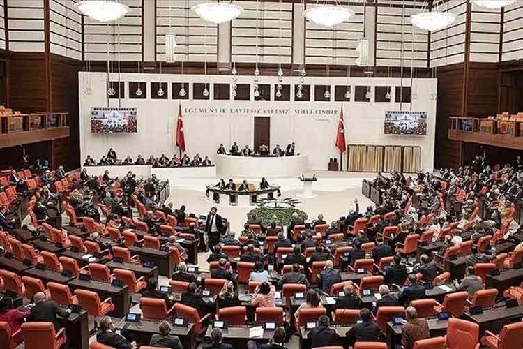 Borçların yapılandırılması kanunu Meclis'ten geçti