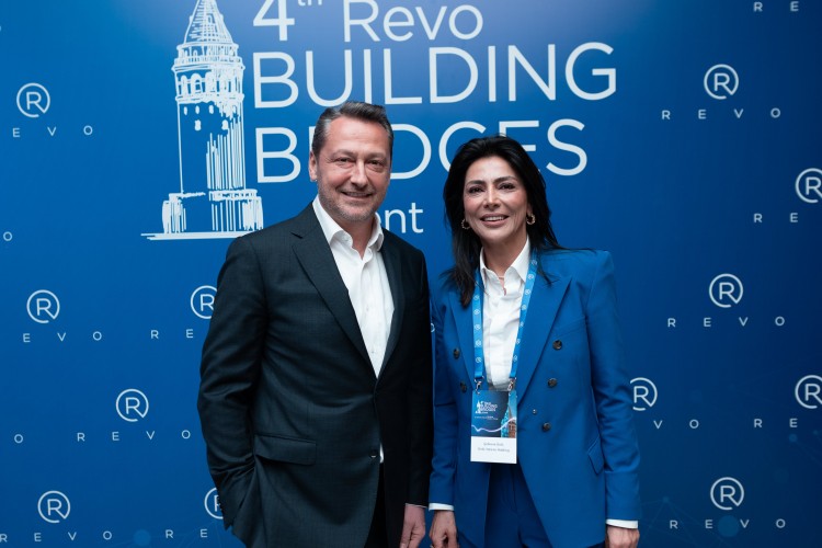İş ve cemiyet dünyası Building Bridges etkinliğinde bir araya geldi