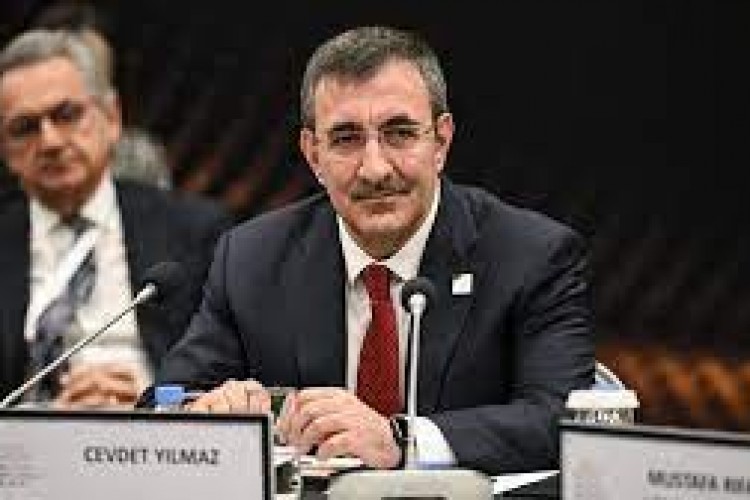 Yılmaz: Jeopolitik sorunlar çözülebilirse ekonomiye yansıması olacaktır