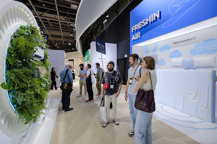 Yapay zekâ inovasyonlarını görücüye çıkardı