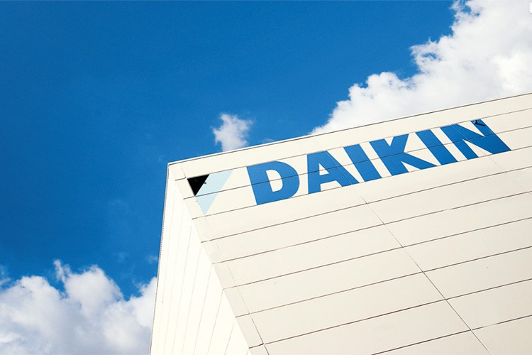 Daikin, endüstriyel soğutma ürün gamını genişletiyor