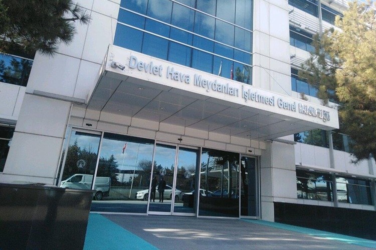 DHMİ 11 asistan, 61 stajyer hava trafik kontrolörü alacak