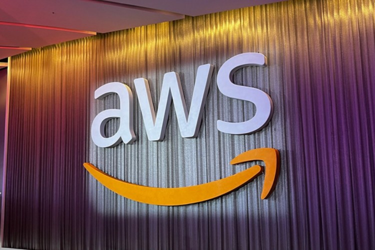 AWS, üretken yapay zekayı desteklemek için altyapısını geliştirmeye devam ediyor