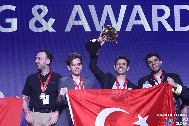 Türk öğrenciler Avrupa'dan sonra Huawei ICT Competition dünya finallerinden de zaferle ayrıldı