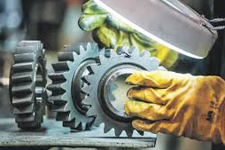 KOBİ'ler 2026'ya temkinli iyimser girdi