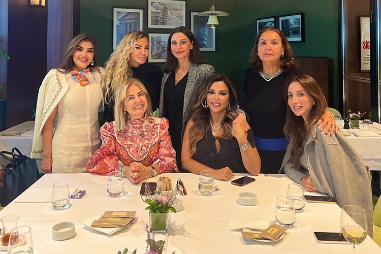 Başkana sürpriz doğumgünü kutlaması