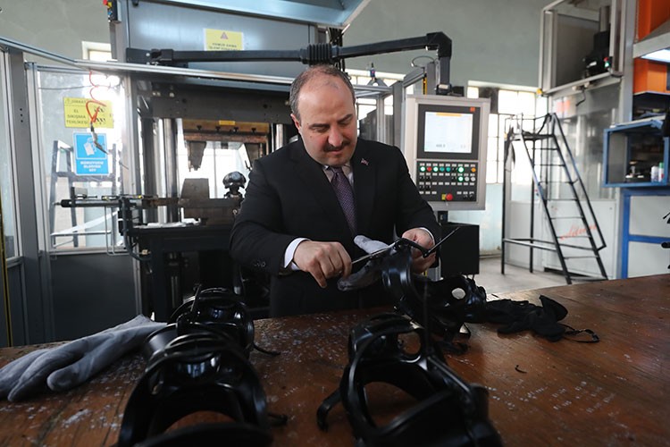 Bakandan maske açıklaması