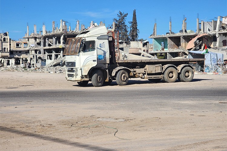 İsrail, Gazze Şeridi'ne insani yardım girişini durdurdu