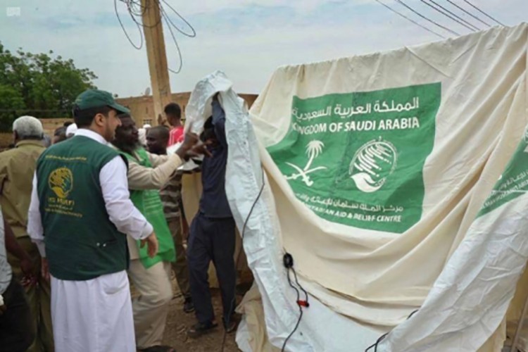 Suudi Arabistan'dan Sudan'a 100 milyon dolar yardım